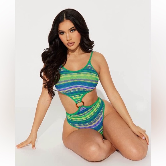 BRAND NEW MULTICOLOUR CUT OUT BODYSUIT - Picture 2 of 4